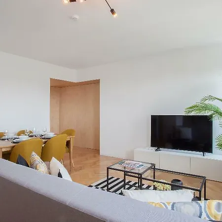 Downtown Secret Luxury Apartment *